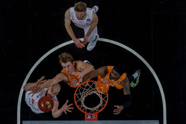 能在争冠集 能在争冠集